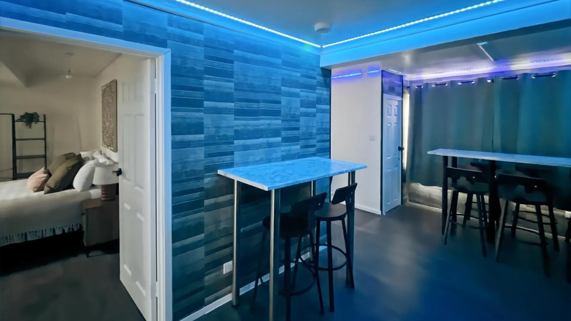 Family Holiday Home With Hot Tub & Sauna Sleeps 8 Brighton 0*,  Reino Unido